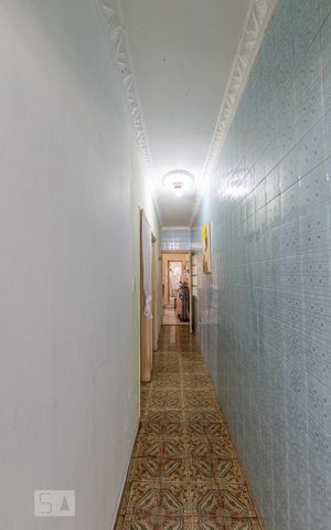 Casa para alugar com 408m², 2 quartos e sem vaga Casa para alugar com 408m², 2 quartos e sem vagaCorredor