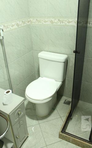 Casa à venda com 300m², 6 quartos e 2 vagasBanheiro - casa 2