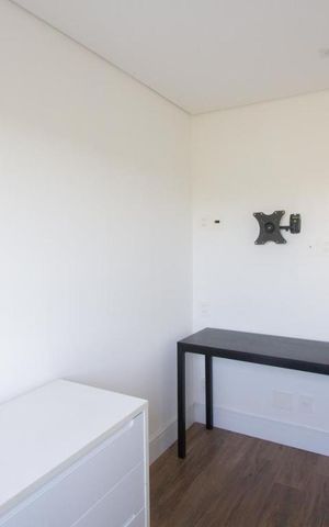 Apartamento para alugar com 121m², 2 quartos e 2 vagasQuarto