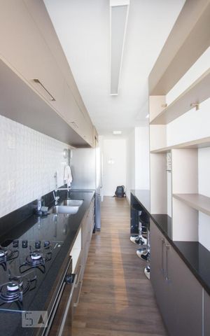 Apartamento para alugar com 121m², 2 quartos e 2 vagasCozinha