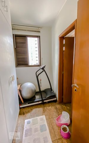 Apartamento à venda com 187m², 3 quartos e 3 vagasQuarto de Serviço