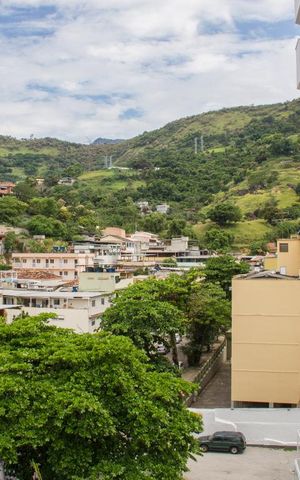 Apartamento à venda com 63m², 3 quartos e 1 vagaQuarto 01 - Janela