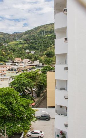 Apartamento à venda com 63m², 3 quartos e 1 vagaSala - Vista Varanda