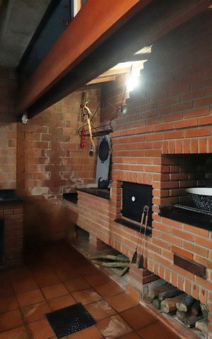 Casa à venda com 360m², 3 quartos e 2 vagasÁrea Gourmet