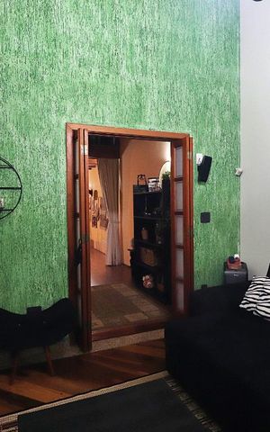 Casa à venda com 360m², 3 quartos e 2 vagasSala de TV