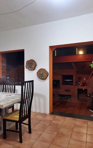 Casa à venda com 360m², 3 quartos e 2 vagasÁrea Gourmet