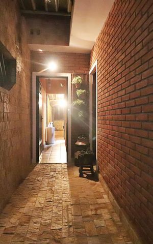 Casa à venda com 360m², 3 quartos e 2 vagasCorredor