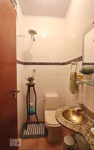 Casa à venda com 360m², 3 quartos e 2 vagasLavabo