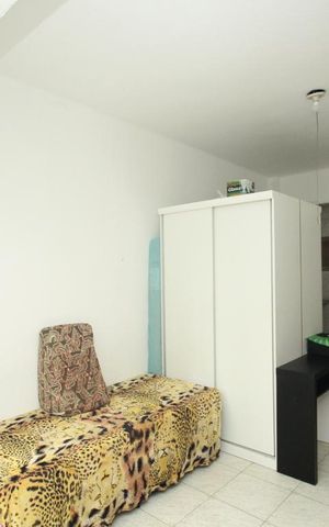 Apartamento à venda com 30m², 1 quarto e sem vagaSala/Quarto