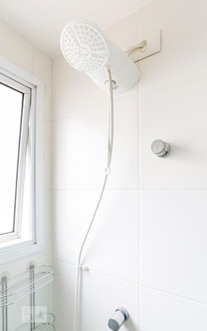 Studio à venda com 26m², 1 quarto e sem vagaChuveiro
