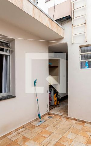 Casa à venda com 348m², 4 quartos e 3 vagasÁrea de serviço