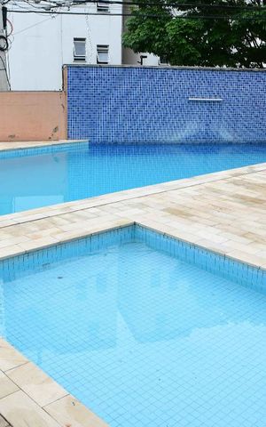Apartamento para alugar com 50m², 2 quartos e 1 vaga Apartamento para alugar com 50m², 2 quartos e 1 vagaÁrea comum - Piscina