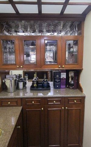Apartamento à venda com 230m², 3 quartos e 3 vagas Apartamento à venda com 230m², 3 quartos e 3 vagasBar