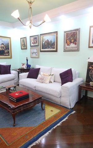 Apartamento à venda com 230m², 3 quartos e 3 vagas Apartamento à venda com 230m², 3 quartos e 3 vagasSala