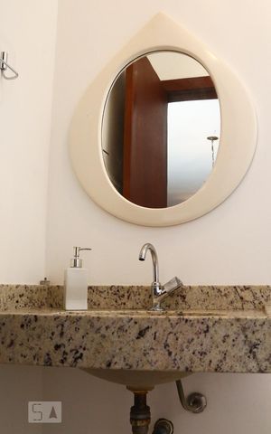 Apartamento para alugar com 174m², 3 quartos e 2 vagasLavabo