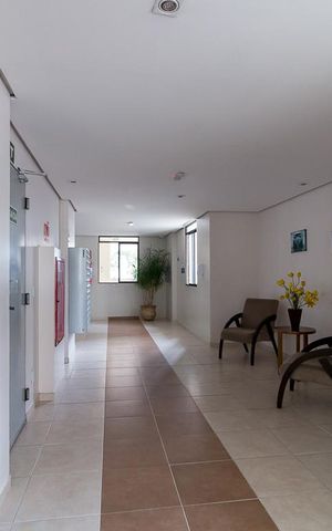 Apartamento à venda com 49m², 2 quartos e 1 vagaHall de entrada do bloco
