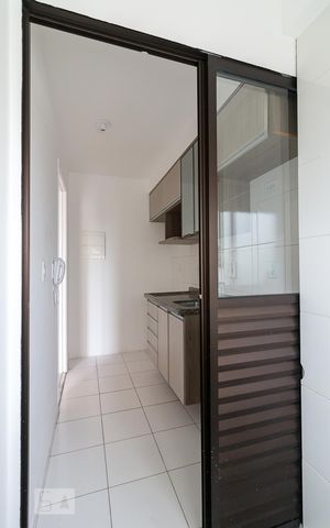 Apartamento à venda com 49m², 2 quartos e 1 vagaÁrea de serviço