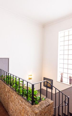 Casa à venda com 800m², 4 quartos e 4 vagas Casa à venda com 800m², 4 quartos e 4 vagasHall do Segundo