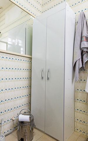 Casa à venda com 800m², 4 quartos e 4 vagas Casa à venda com 800m², 4 quartos e 4 vagasBanheiro