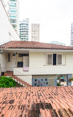 Casa à venda com 800m², 4 quartos e 4 vagas Casa à venda com 800m², 4 quartos e 4 vagasVista do Quarto 3
