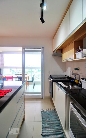 Apartamento à venda com 83m², 2 quartos e 2 vagasCozinha