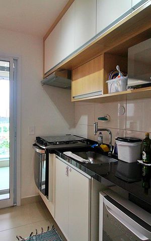 Apartamento à venda com 83m², 2 quartos e 2 vagasCozinha