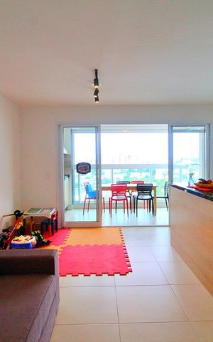 Apartamento à venda com 83m², 2 quartos e 2 vagasSala