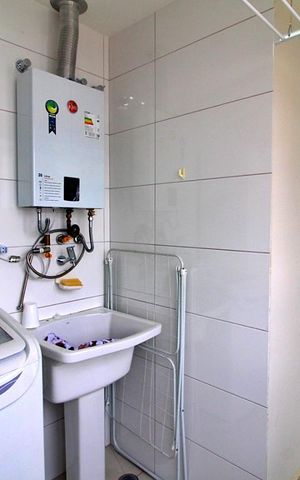 Apartamento à venda com 83m², 2 quartos e 2 vagasÁrea de Serviço
