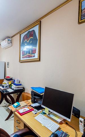 Casa à venda com 700m², 13 quartos e 3 vagas Casa à venda com 700m², 13 quartos e 3 vagasQuarto
