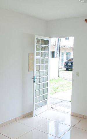 Casa à venda com 55m², 2 quartos e 1 vagaSala