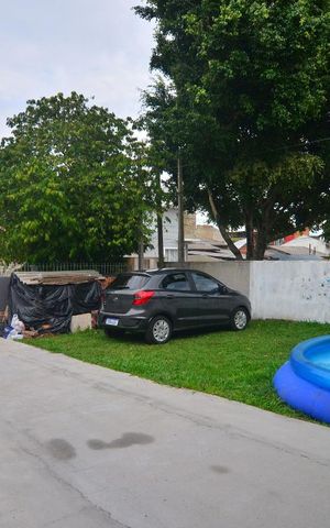 Casa à venda com 260m², 3 quartos e 4 vagasPátio