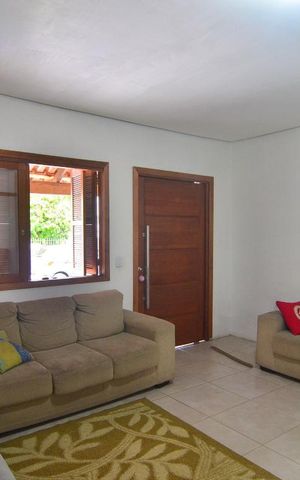 Casa à venda com 260m², 3 quartos e 4 vagasSala