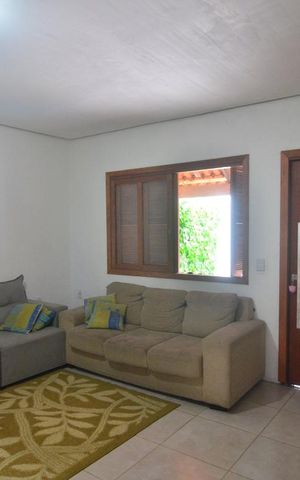 Casa à venda com 260m², 3 quartos e 4 vagasSala