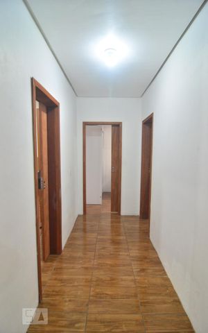 Casa à venda com 260m², 3 quartos e 4 vagasCorredor