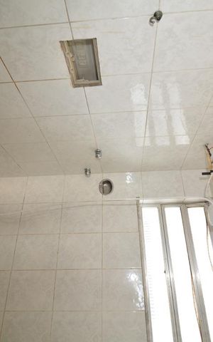 Apartamento à venda com 200m², 3 quartos e sem vagaBanheiro
