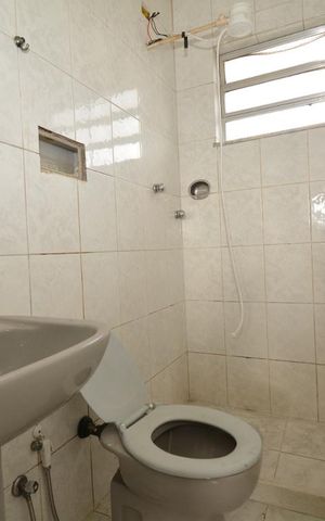Apartamento à venda com 200m², 3 quartos e sem vagaBanheiro
