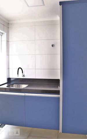 Apartamento para alugar com 103m², 2 quartos e 3 vagasCozinha