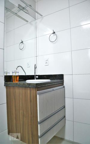 Apartamento para alugar com 103m², 2 quartos e 3 vagasDetalhe banheiro