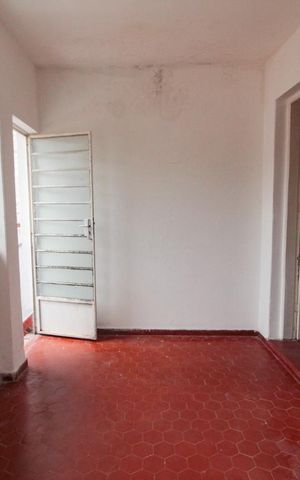 Casa à venda com 110m², 3 quartos e 1 vagaarea de serviço