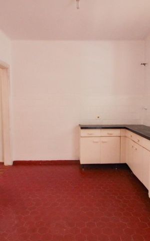 Casa à venda com 110m², 3 quartos e 1 vagacozinha