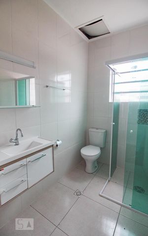 Casa à venda com 110m², 3 quartos e 1 vagabanheiro
