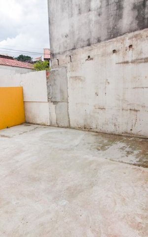 Casa à venda com 110m², 3 quartos e 1 vagaquintal