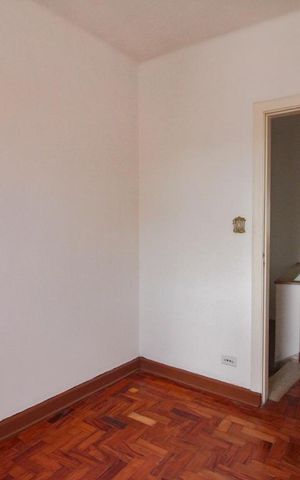 Casa à venda com 110m², 3 quartos e 1 vagaquarto 2