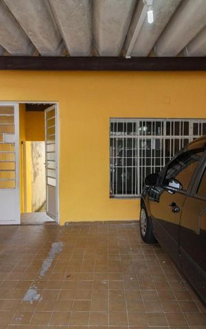 Casa à venda com 110m², 3 quartos e 1 vagagaragem
