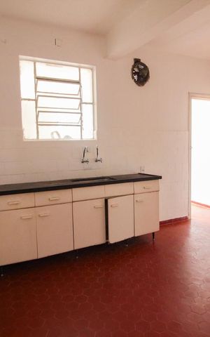 Casa à venda com 110m², 3 quartos e 1 vagacozinha