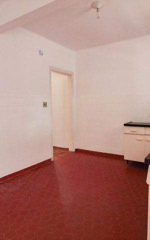 Casa à venda com 110m², 3 quartos e 1 vagacozinha