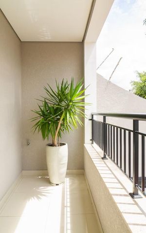 Casa à venda com 283m², 3 quartos e 4 vagas Casa à venda com 283m², 3 quartos e 4 vagasVaranda