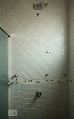 Casa à venda com 280m², 4 quartos e 5 vagasBanheiro