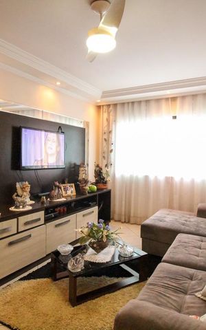 Casa à venda com 280m², 4 quartos e 5 vagasSala