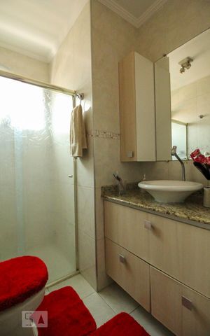Casa à venda com 280m², 4 quartos e 5 vagasBanheiro Quarto 3 - Suíte